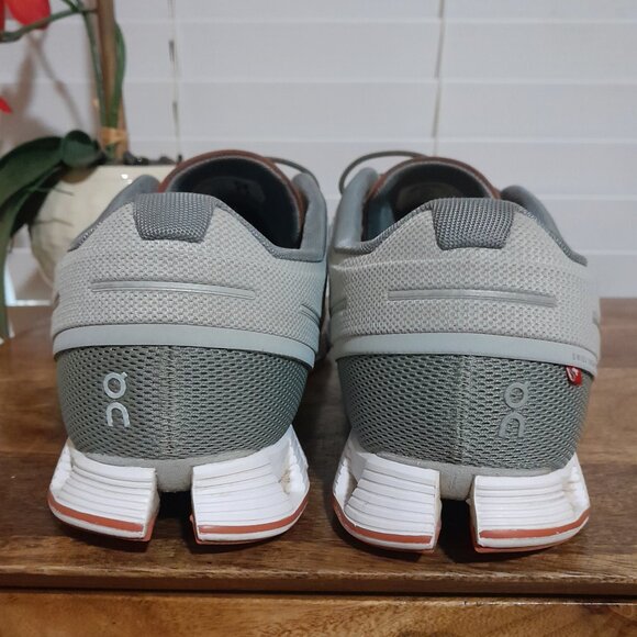 SOLD🔶️🔶️🔶️🔶️men's On Cloud Running Shoes size 12 orange gray preowned - Picture 7 of 10